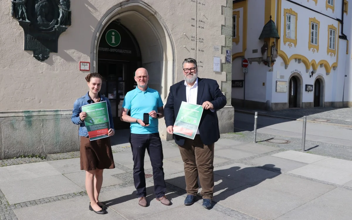 Stefanie Stogel Büro des Oberbürgermeisters __________________________________________________ Stadt Passau Rathausplatz 2, Zugang über Schrottgasse 1 94032 Passau