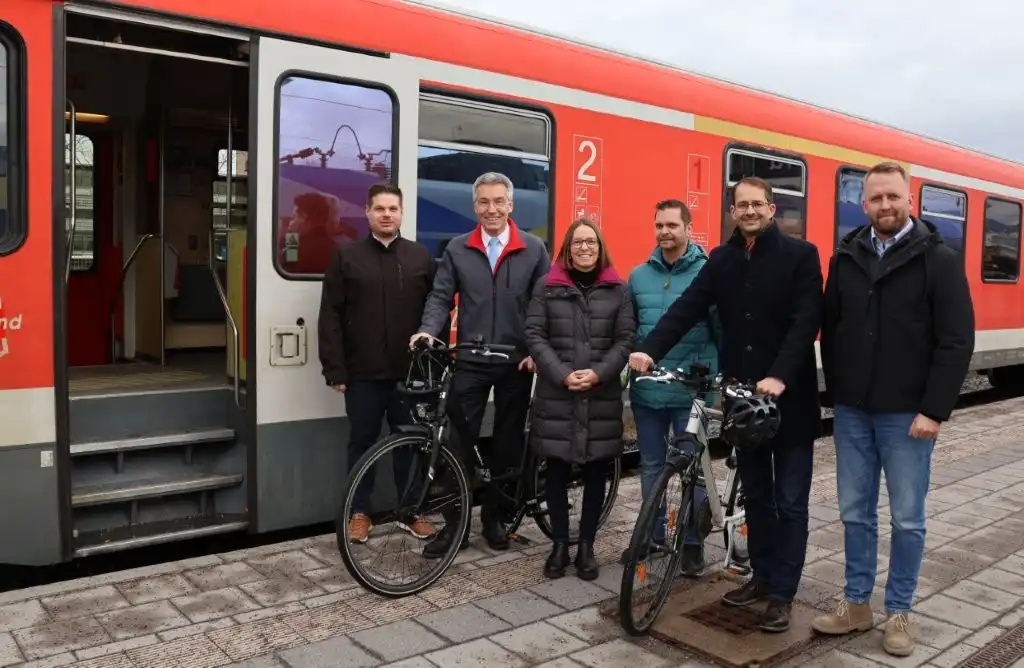 Kostenfreie Fahrradmitnahme auf Strecken der Südostbayernbahn 